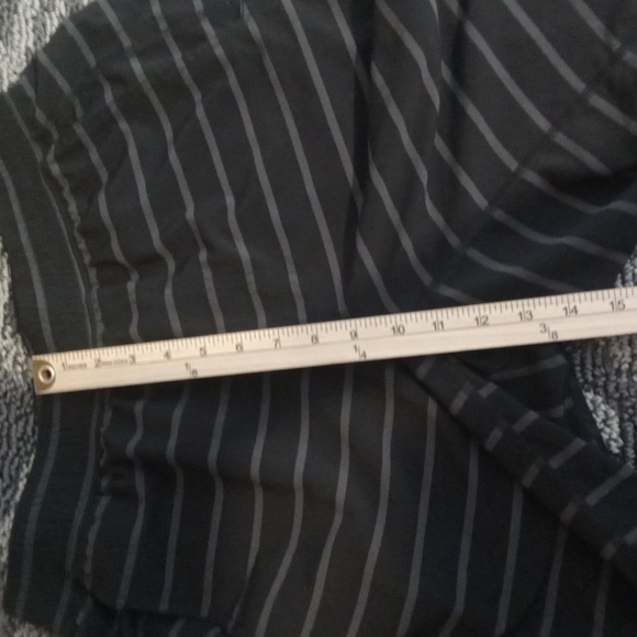 Lululemon Athletica Pace Breaker Shorts Loose Basketball Running Mens Large - Picture 7 of 10